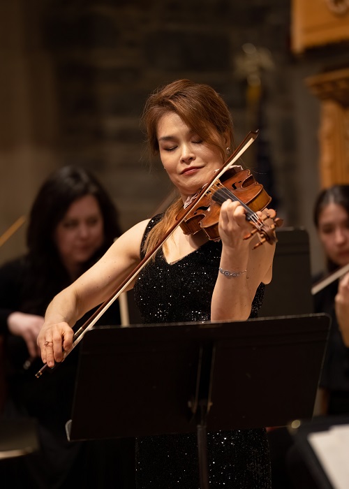 Violinist Michelle Kim